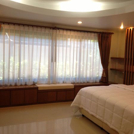 Ruankeaw Homestay Nai Harn Esterno foto